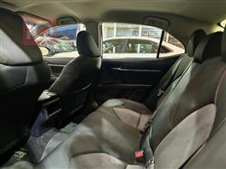 تۆیۆتا کامری